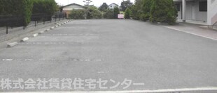 二里ケ浜駅 徒歩3分 1階の物件外観写真